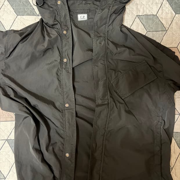 CP 컴퍼니 크롬 후드 바람막이 L