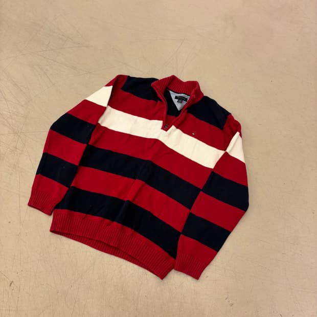 타미 힐피거 스트라이프 쿼터 집업 니트