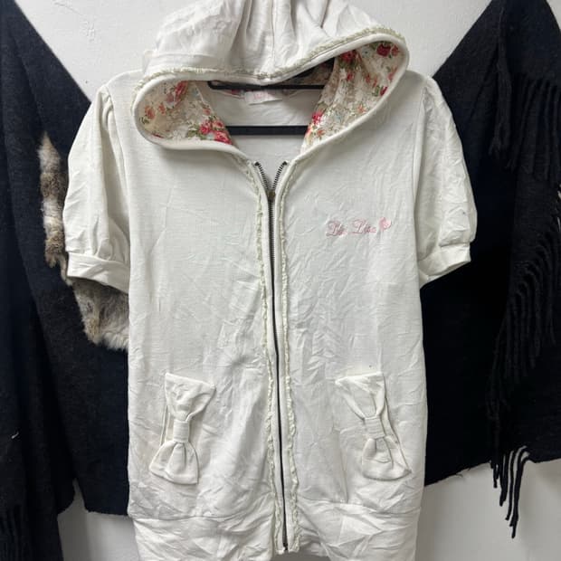 리즈리사 왕리본 화이트 플라워 후드집업