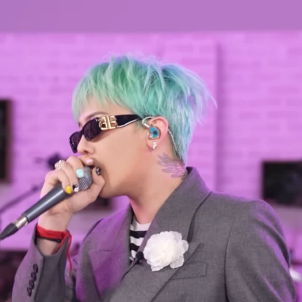 발렌시아가 다이네스티 GD 선글라스 판매 합니다