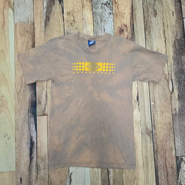 Vintage 90s Umbro 축구 티셔츠