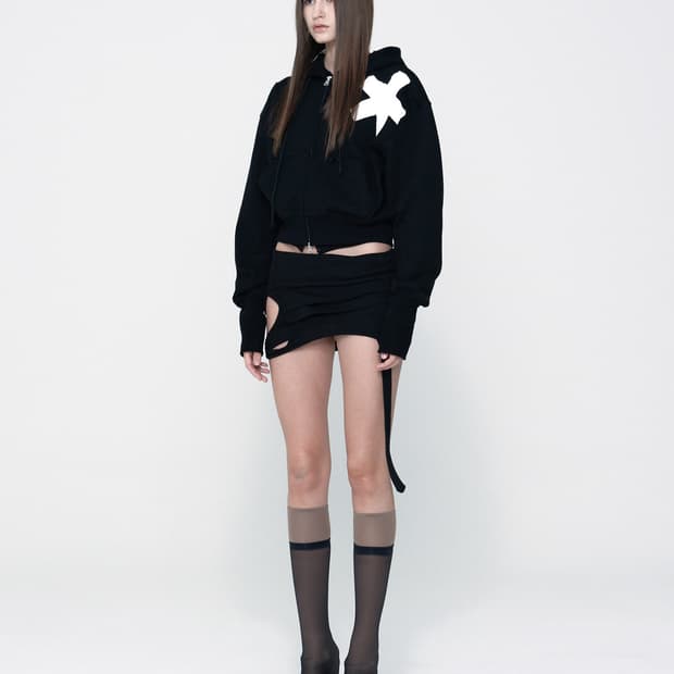 bonnae 본네 Hoodie zip-up (Black)