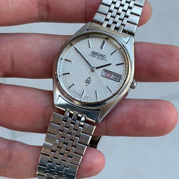 SEIKO lord quartz grid