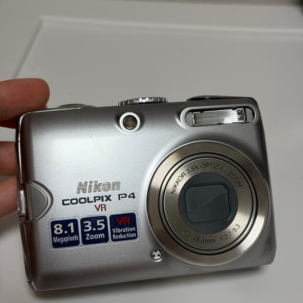 coolpix p4 쿨픽스 p4(누가영카메라)