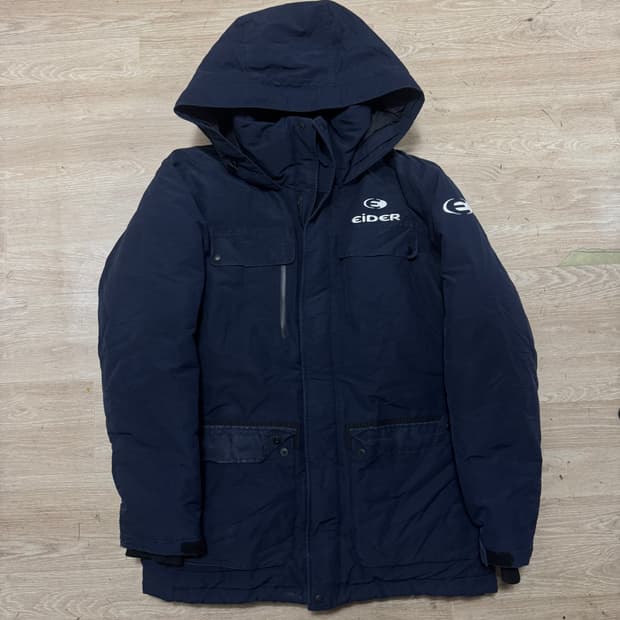 아이더 자수로고 다운자켓