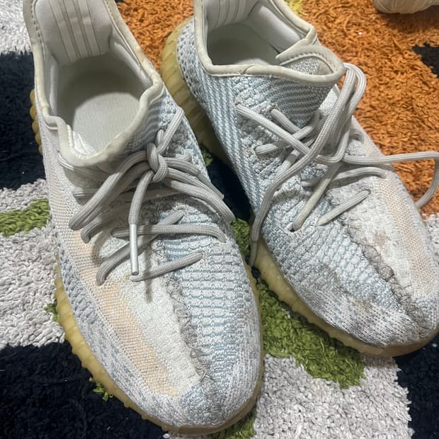 이지부스트 350v2 클라우드 화이트