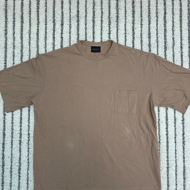 유니폼브릿지 베이지 티셔츠