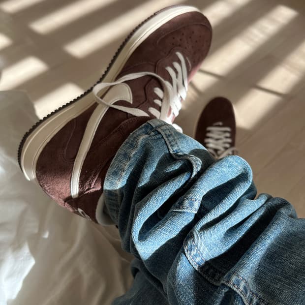 나이키 에어포스 미드 285