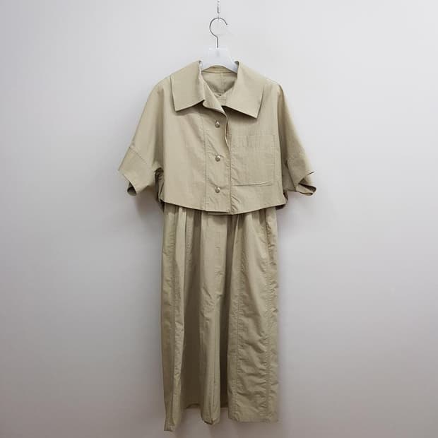 한섬 SJSJ 2023 드로우 스트링셔츠 점퍼 슬리브리스 원피스 세트