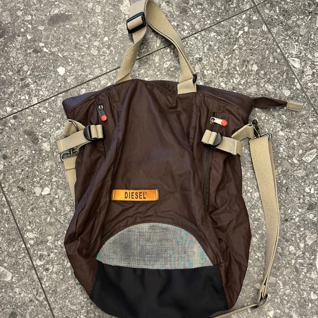 디젤 빈티지 나일론 크로스 토트백 처분 대장급 브라운 