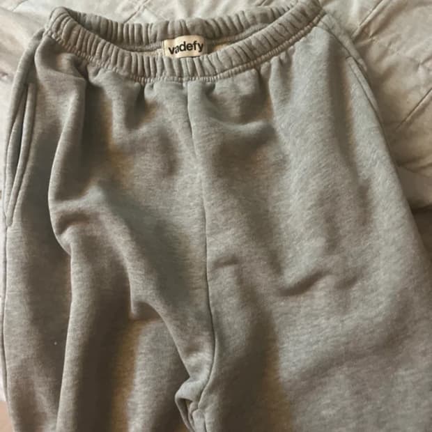 Vadefy 회색바지