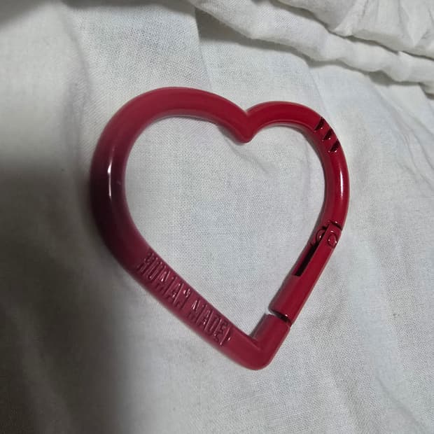 휴먼메이드 하트 카라비너 레드