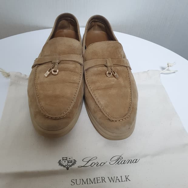 로로피아나 썸머위크 참스금장 로퍼 스니커즈