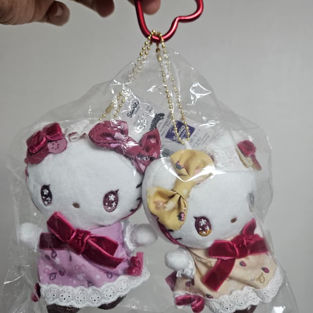 돌리믹스 키티/미미 하트카라비너 마스코트 한정
