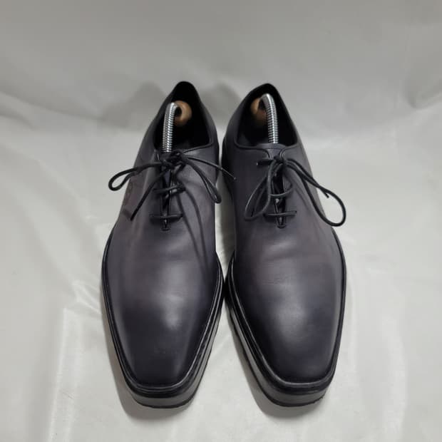 벨루티 스크리토 남성구두 