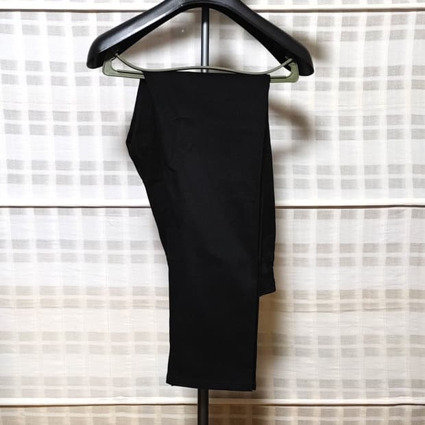 (새상품) UNIQLO 유니클로 검정 슬림핏 치노 팬츠 M