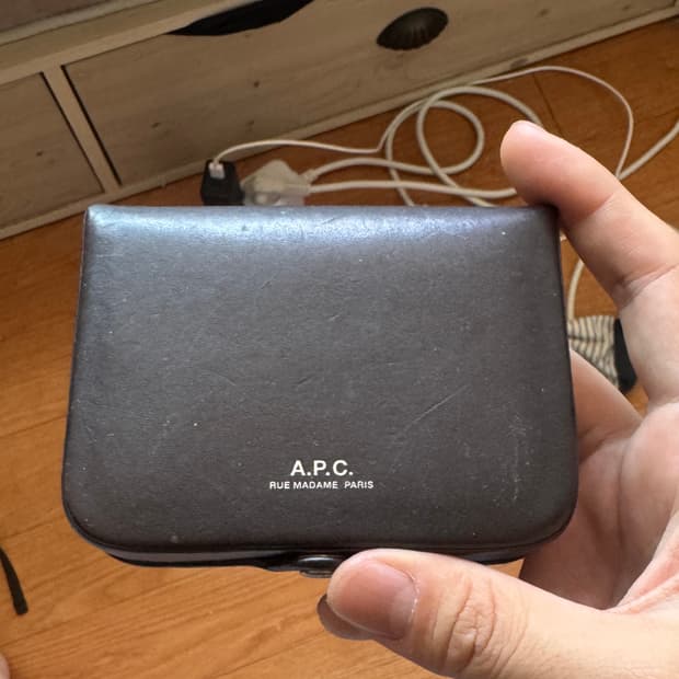 APC 아페쎄 지갑