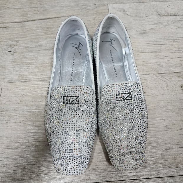 쥬세페자노티 로퍼