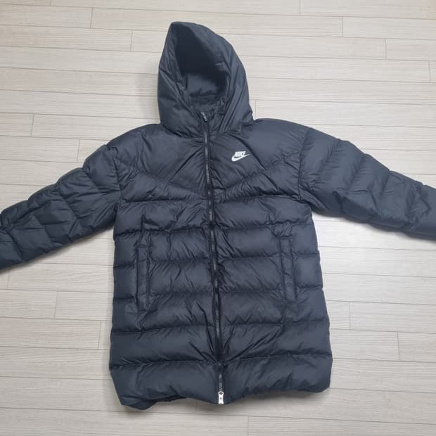 나이키 스톰핏 패딩