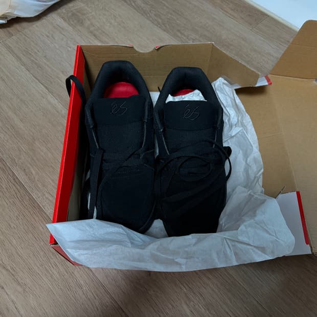 Es accel 이에스 보드화 슬림 서지수 신발