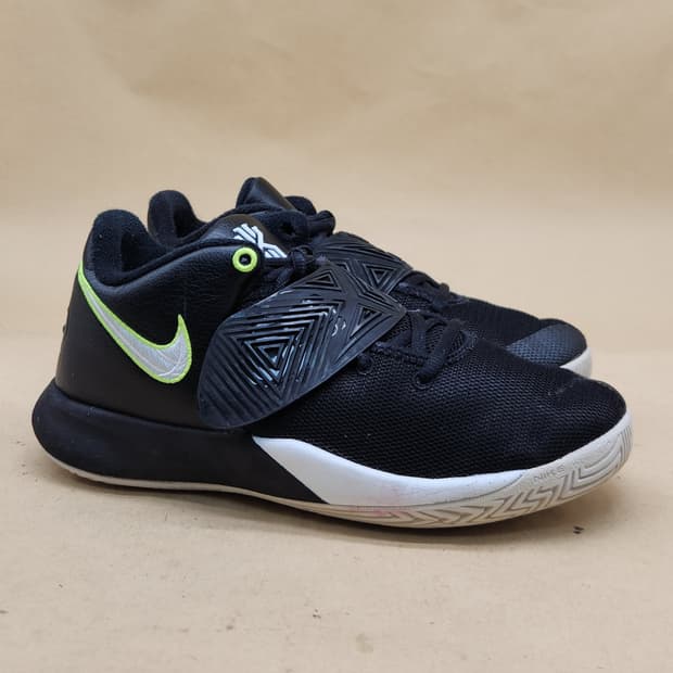 나이키 카이리 플라이트랩3 농구화 245