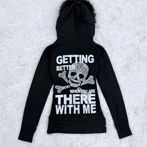 다크 스컬 퍼 후드집업