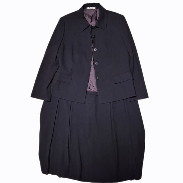 아쿠아스큐텀 정장 셋업