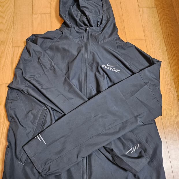 나이키 마일러 플래시 바람막이 M