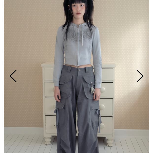 Skully crop hoodie zip-up (Gray)