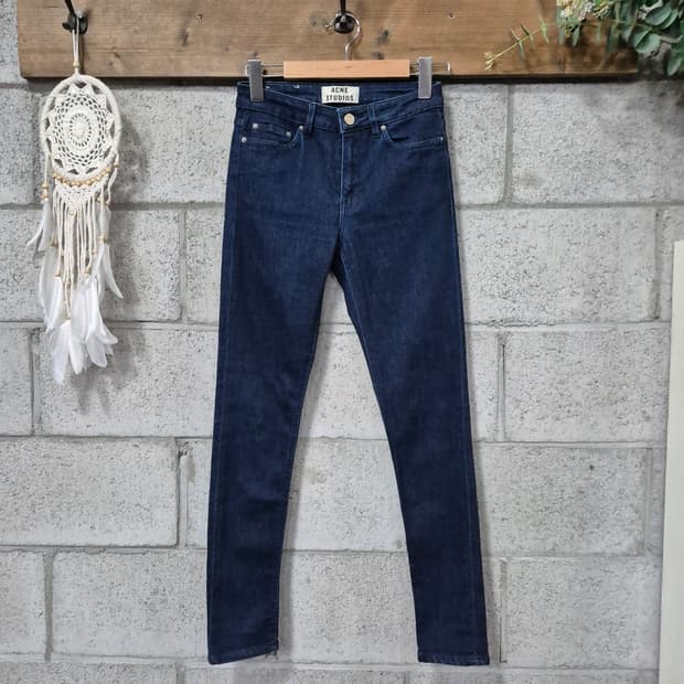 아크네스튜디오  다크블루 스키니진 