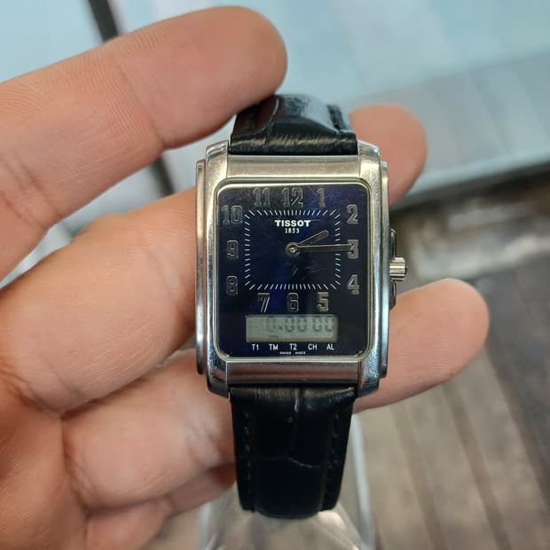 티쏘 빈티지 투타이머 쿼츠 시계 