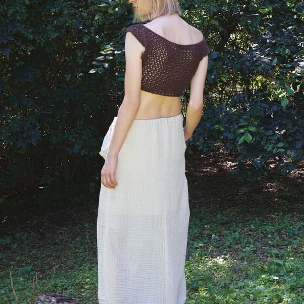 OPEN YY(오픈와이와이) OFF-SHOULDER CROCHET TOP