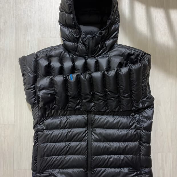 살로몬 경량패딩