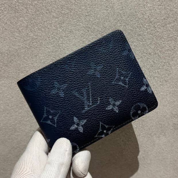 A+ / OS 루이비통 그라데이션 반지갑 블루