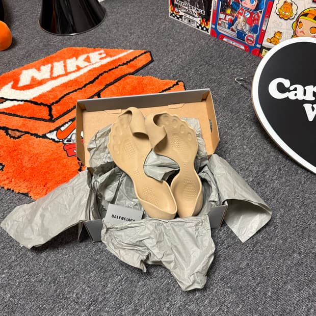 [43] 발렌시아가 제로 스니커즈 베이지