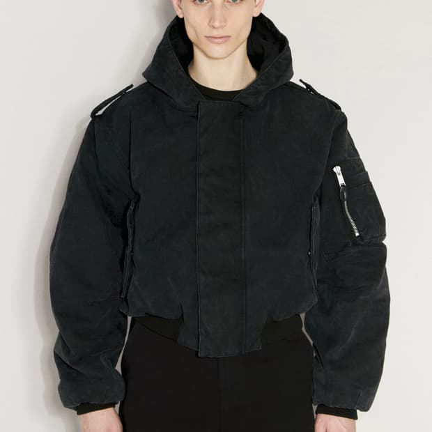 엔타이어 스튜디오 크롭 캔버스 봄버 W2