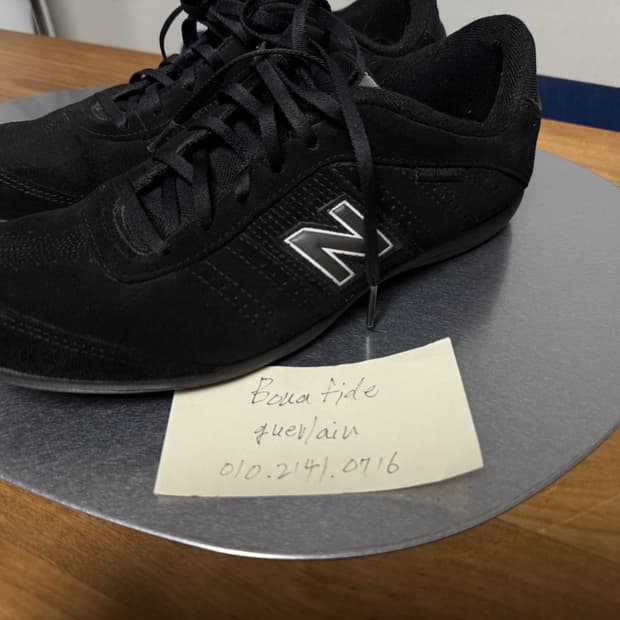 뉴발란스 474 블랙 스니커즈 미우미우