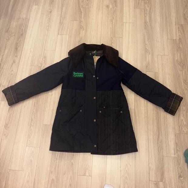 바버x가니 숏 헝글리 퀼트 자켓