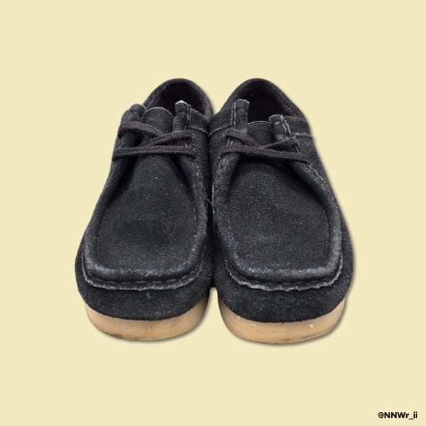 CLARKS WALLABEES