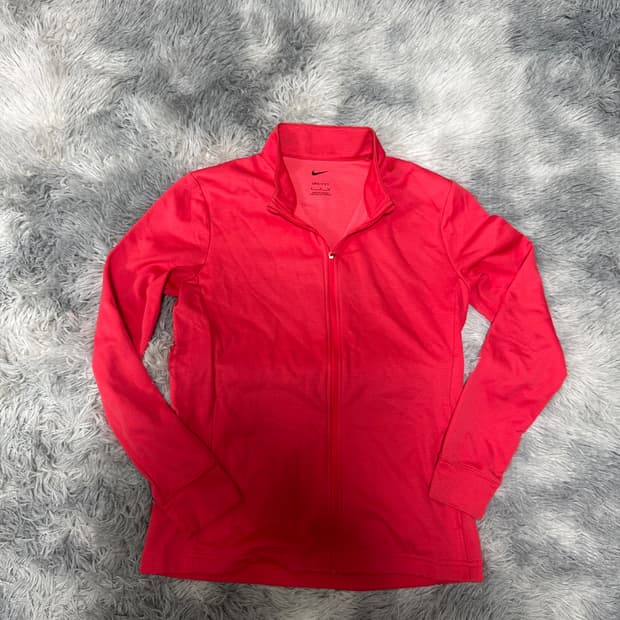 나이키우먼 드라이핏 집업 S사이즈 