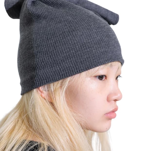 PERVERZE 퍼버즈 니트 캡 블랙