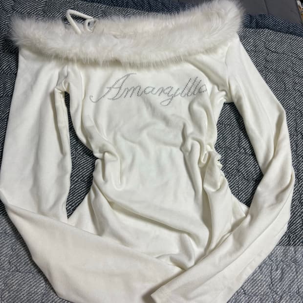 히메갸루 오프숄더