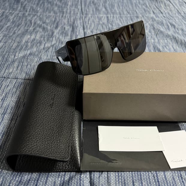 (OS) 릭오웬스 DOCUMENTA 선글라스 블랙