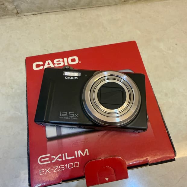 카시오 엑슬림 zs100 - 빈티지디카