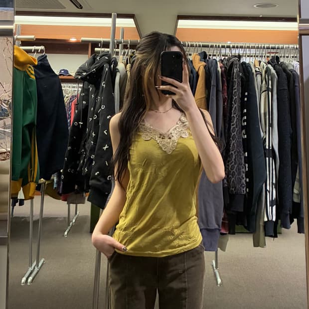 OS)Japanese vintage 자수 디테일 머스타드 나시