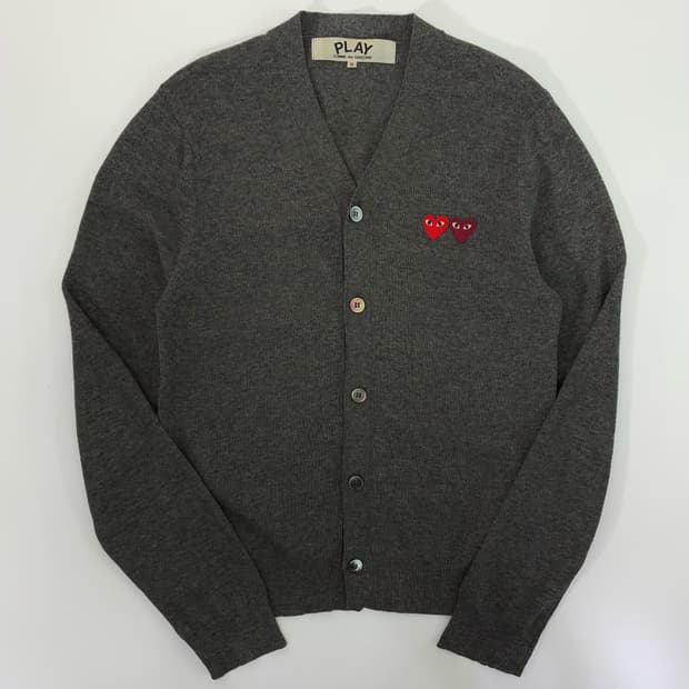 Comme des Garçons  꼼데가르송 더블하트 자수 그레이 가디건