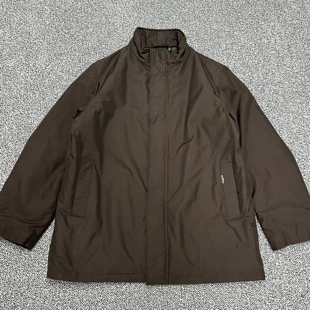 버버리 신형 브라운 점퍼 자켓