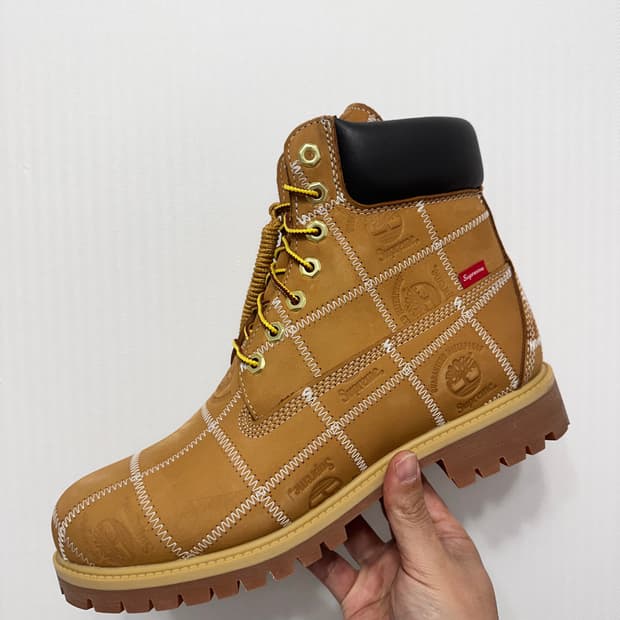 슈프림 팀버랜드 6인치 프리미엄 워터프루프 위트