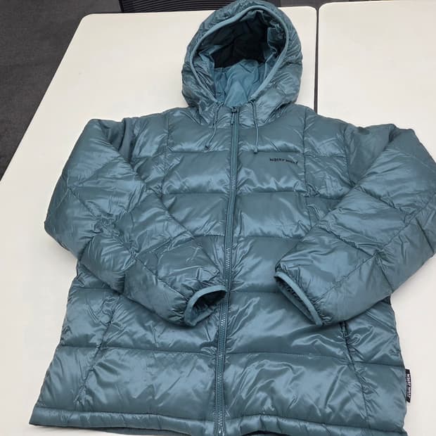 와키윌리 경량패딩 상태 좋음