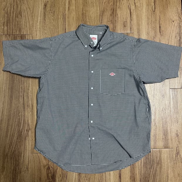 단톤 반팔 셔츠 38사이즈